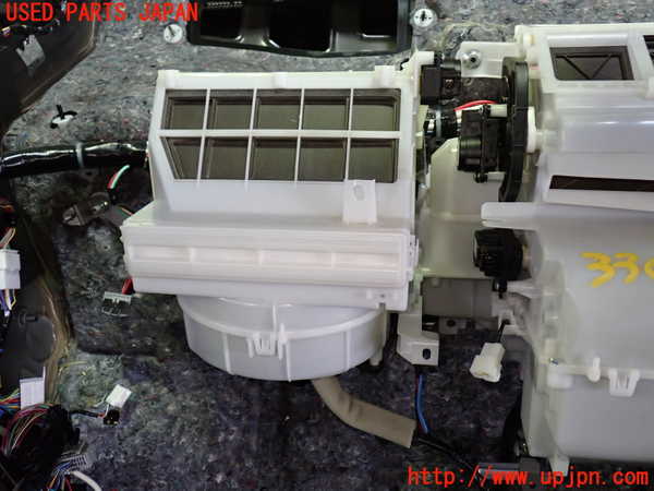 1UPJ-9233076081]デリカD：5(CV1W)エバポレーター1 中古_3