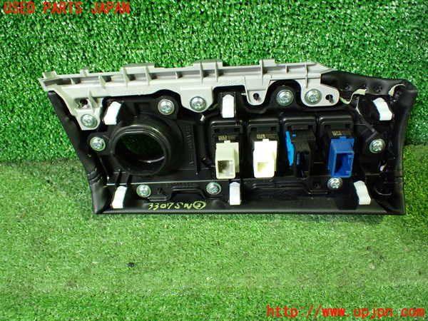 1UPJ-9233076307]デリカD：5(CV1W)スイッチ2 (パワーバックドア、パワースライドドア) 中古_3