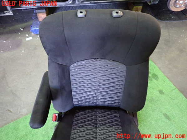 1UPJ-9233077065]デリカD：5(CV1W)助手席シート 中古_2