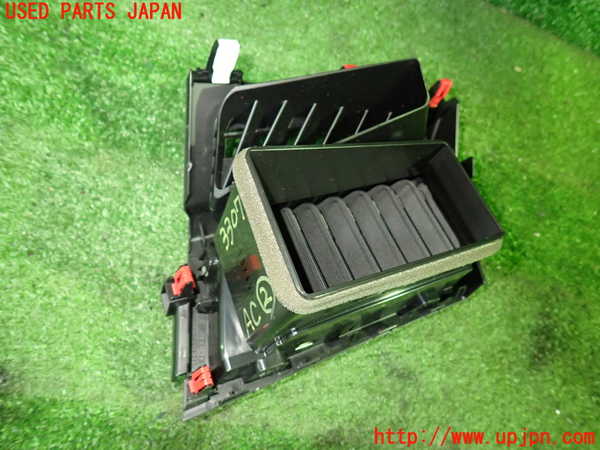 1UPJ-9233077527]デリカD：5(CV1W)エアコン吹き出し口2 (左) 中古_2