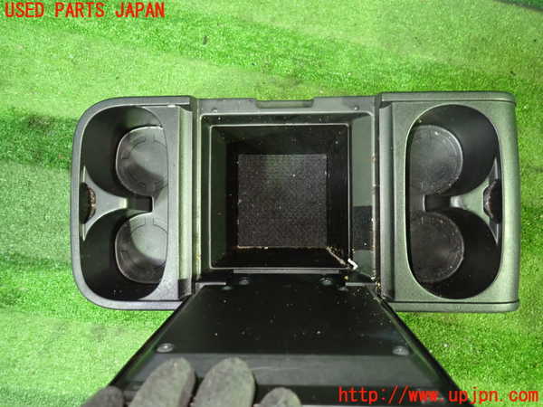1UPJ-9233077540]デリカD：5(CV1W)センターコンソール 中古_2