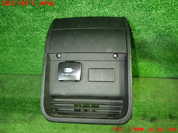 1UPJ-9233077540]デリカD：5(CV1W)センターコンソール 中古_3