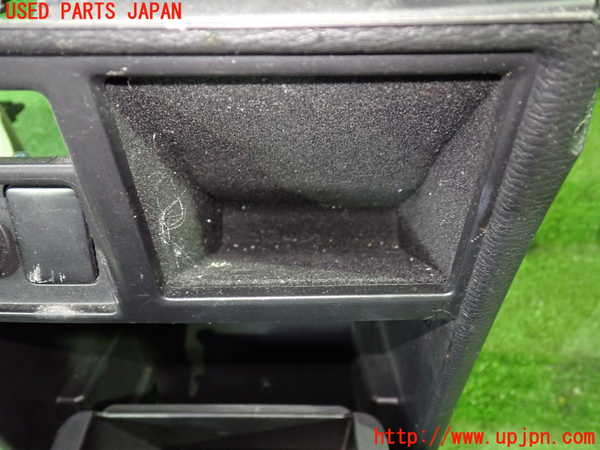 1UPJ-9233077549]デリカD：5(CV1W)コンソール 中古_2
