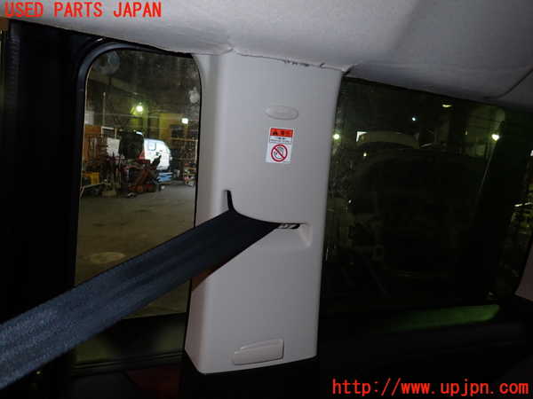 1UPJ-9233077675]デリカD：5(CV1W)右リアピラートリム 中古_2