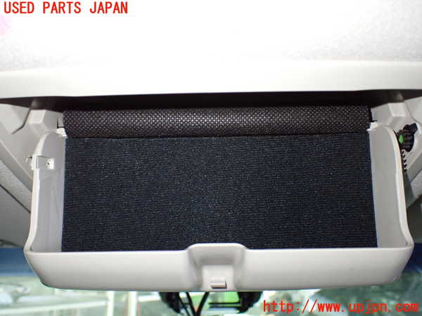 1UPJ-9233076411]デリカD：5(CV1W)ルームランプ1 (1列目真中) 中古_2
