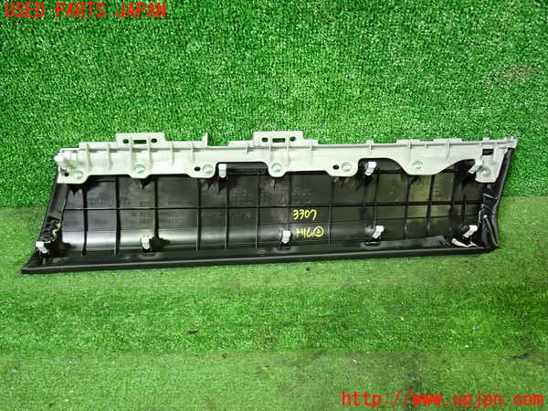 1UPJ-9233077692]デリカD：5(CV1W)内装トリム類2 中古_2