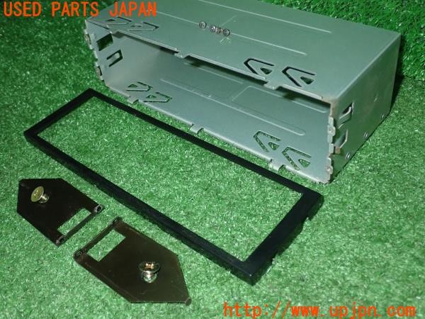 3UPJ=9233080604]ポルシェ ボクスター S(98624)社外 オーディオ/ナビ取付キット 1DIN 中古_3