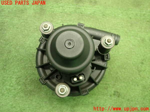 1UPJ-9233082590]ポルシェ・ボクスター(98624)エアポンプ 中古_3