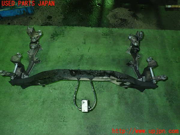 1UPJ-9233085295]ポルシェ・ボクスター(98624)リアメンバー 中古_3