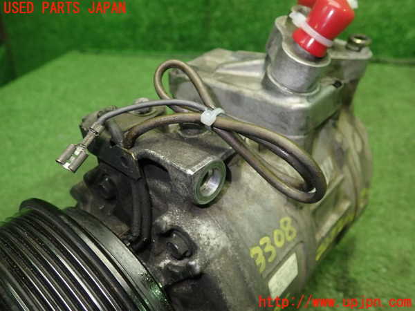 1UPJ-9233086025]ポルシェ・ボクスター(98624)エアコンコンプレッサー 中古_3