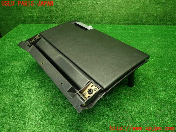 1UPJ-9233087516]ポルシェ・ボクスター(98624)グローブボックス1 中古_2