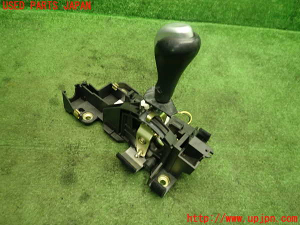 1UPJ-9233087555]ポルシェ・ボクスター(98624)ATシフトレバー 中古_2