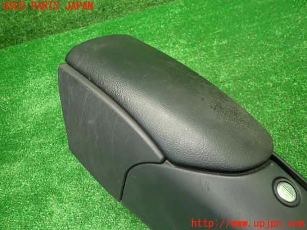 1UPJ-9233087540]ポルシェ・ボクスター(98624)センターコンソール 中古_4