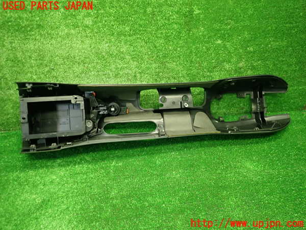 1UPJ-9233087540]ポルシェ・ボクスター(98624)センターコンソール 中古_5