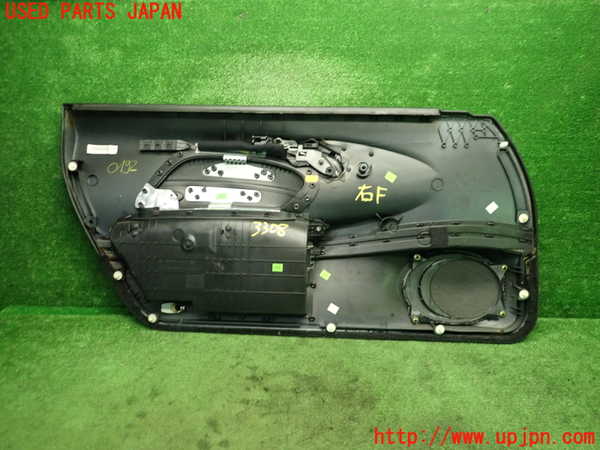 1UPJ-9233081234]ポルシェ・ボクスター(98624)右ドア内張り 中古_5