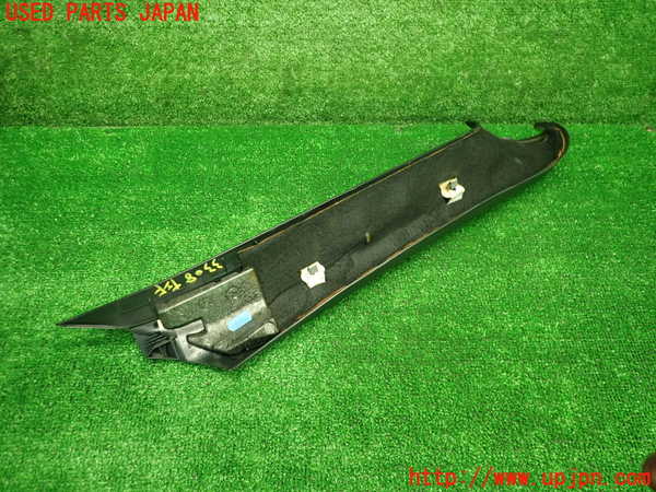 1UPJ-9233087660]ポルシェ・ボクスター(98624)左フロントピラートリム 中古_5