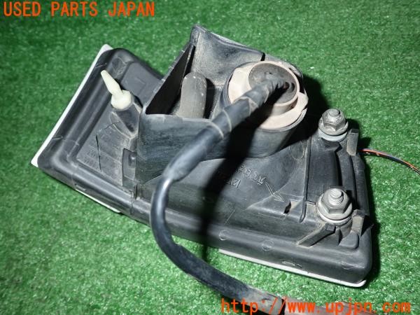 3UPJ=9233090514]グロリア グランツーリスモ アルティマ(HY33)純正 左コーナーランプ NISSAN ICHIKOH 5353 難有 中古_3