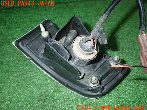 3UPJ=9233090523]グロリア グランツーリスモ アルティマ(HY33)純正 右コーナーランプ NISSAN ICHIKOH 5353 中古_2