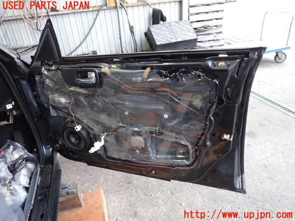 2UPJ-9233091230]グロリア Y33型(HY33)右前ドア 中古(M2H5)_3