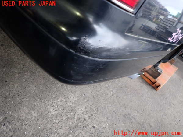 2UPJ-9233091610]グロリア Y33型(HY33)リアバンパー 中古_2