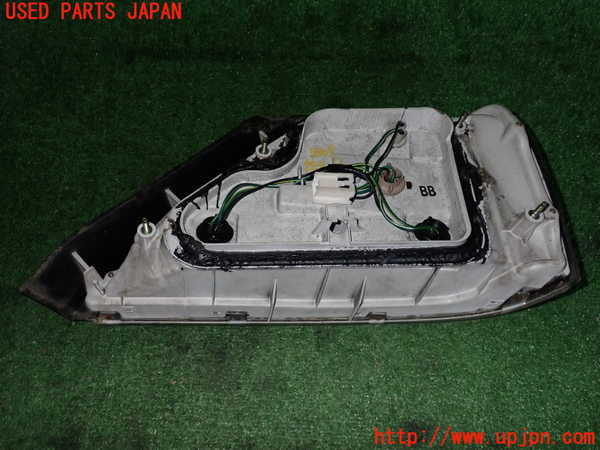 2UPJ-9233091536]グロリア Y33型(HY33)左テールランプ 中古_3