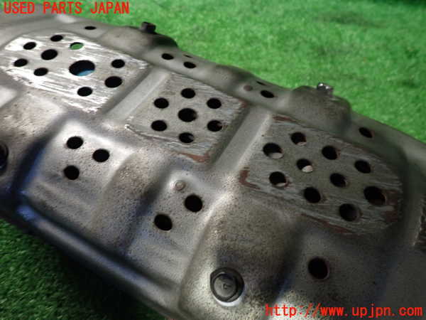 2UPJ-9233092661]グロリア Y33型(HY33)触媒1 中古_4
