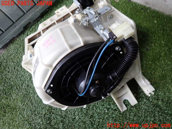 2UPJ-9233096095]グロリア Y33型(HY33)ブロアファン(ブロアーファン) 中古_2