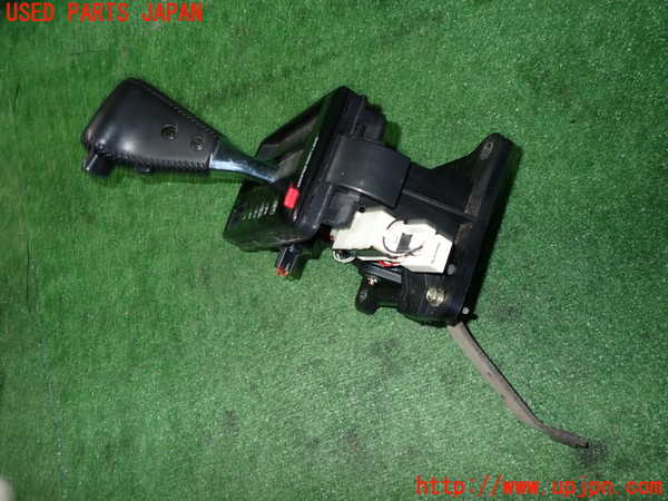 2UPJ-9233097555]グロリア Y33型(HY33)ATシフトレバー 中古_4