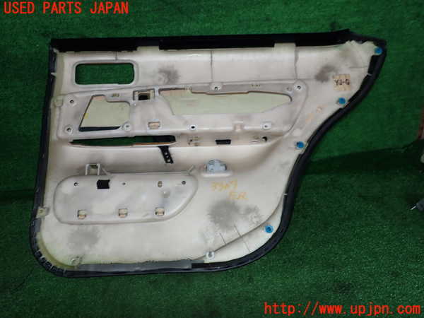 2UPJ-9233091324]グロリア Y33型(HY33)左後ドア内張り 中古_3