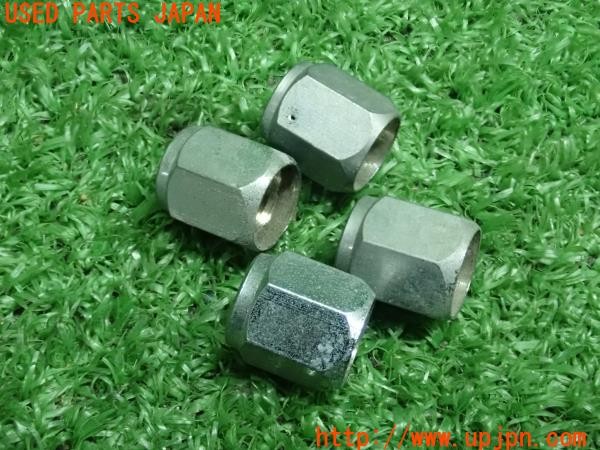 3UPJ=9233100522]BMW 218d アクティブツアラー(2C20 F45)エアバルブキャップ 中古_2