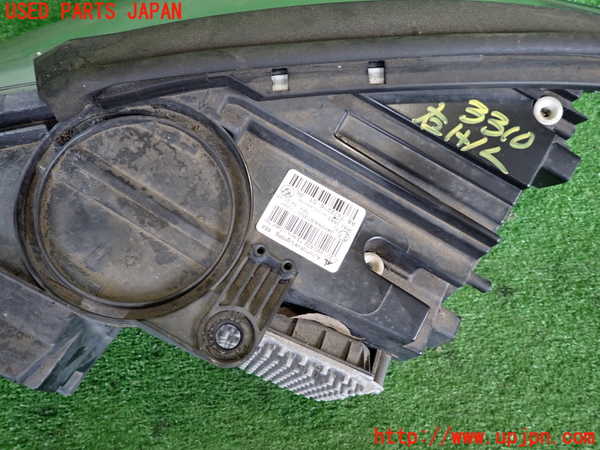 2UPJ-9233101130]BMW 218d アクティブツアラー F45(2C20)右ヘッドライト LED 中古_4