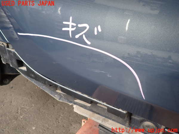 2UPJ-9233101290]BMW 218d アクティブツアラー F45(2C20)右後ドア 中古 FUYAO M532 43R-001734_5