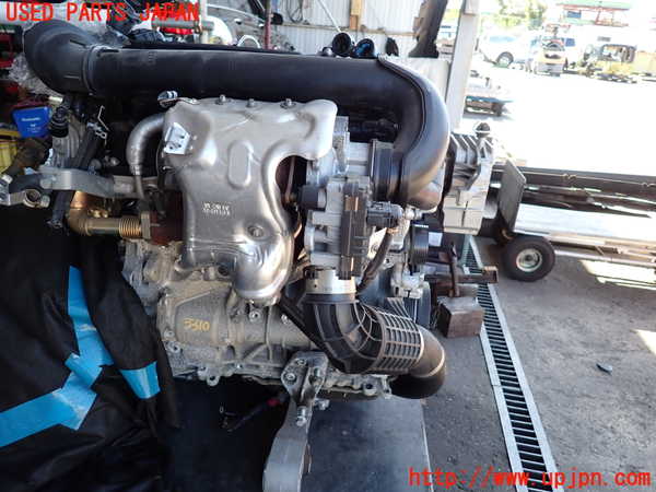 2UPJ-9233102010]BMW 218d アクティブツアラー F45(2C20)エンジン B47C20A 中古_3