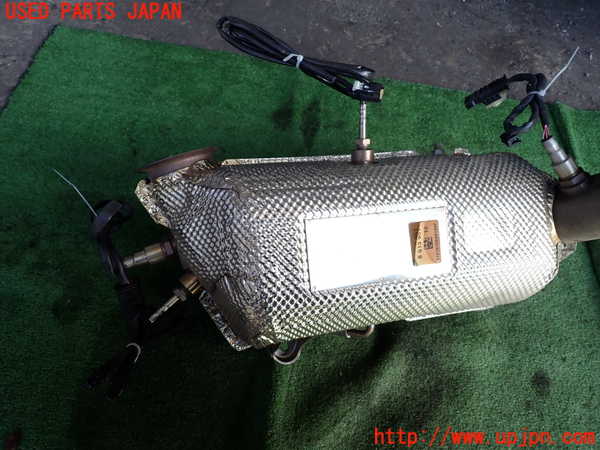 2UPJ-9233102661]BMW 218d アクティブツアラー F45(2C20)触媒1 中古_2