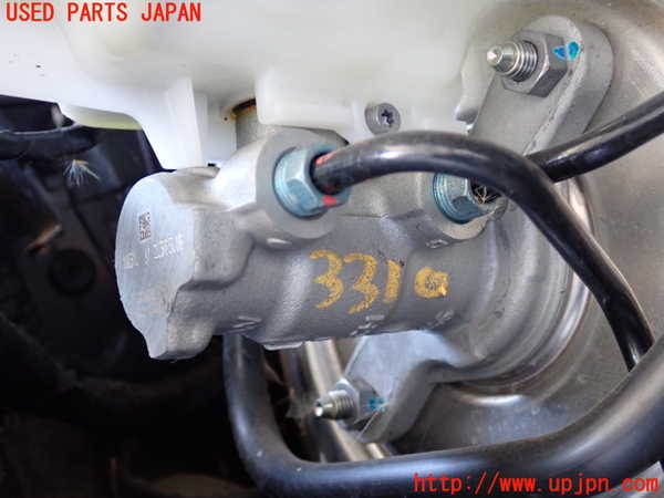 2UPJ-9233104050]BMW 218d アクティブツアラー F45(2C20)ブレーキマスターシリンダー 中古_2