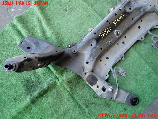 2UPJ-9233105285]BMW 218d アクティブツアラー F45(2C20)フロントメンバー 中古_3