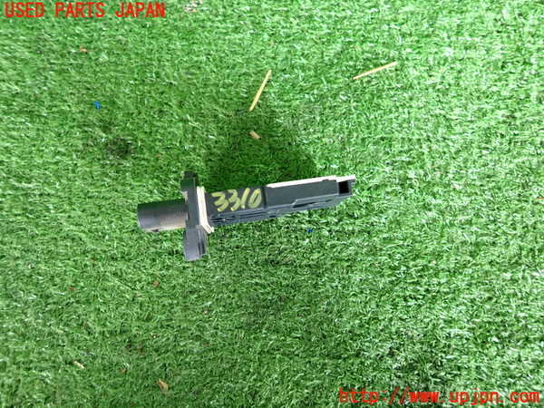2UPJ-9233106320]BMW 218d アクティブツアラー F45(2C20)エアマスセンサー エアフロメーター 中古_2