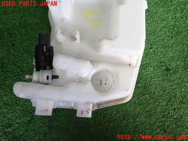 2UPJ-9233106791]BMW 218d アクティブツアラー F45(2C20)ウォッシャータンク1 中古_3