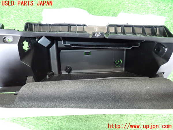 2UPJ-9233107516]BMW 218d アクティブツアラー F45(2C20)グローブボックス1 ジャンク_5