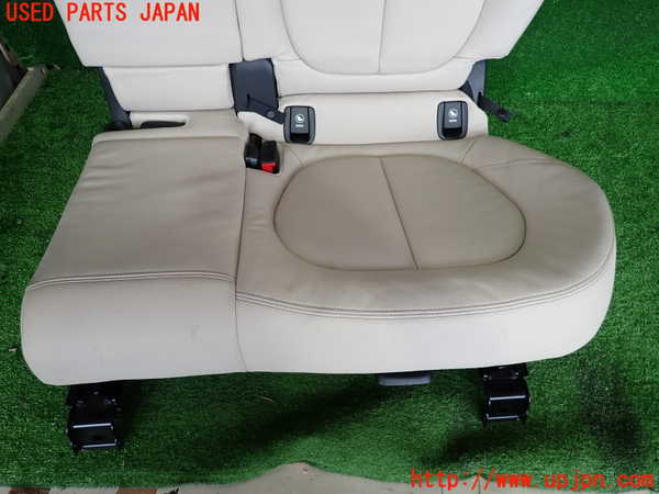 2UPJ-9233107175]BMW 218d アクティブツアラー F45(2C20)左2列目シート 中古_2
