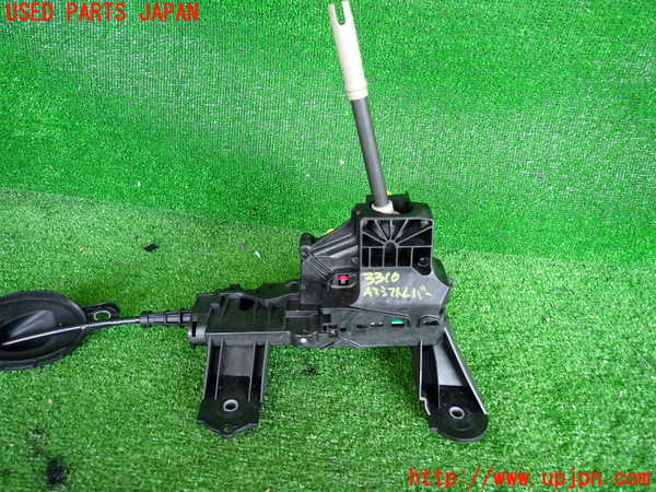 2UPJ-9233107555]BMW 218d アクティブツアラー F45(2C20)ATシフトレバー 中古_2