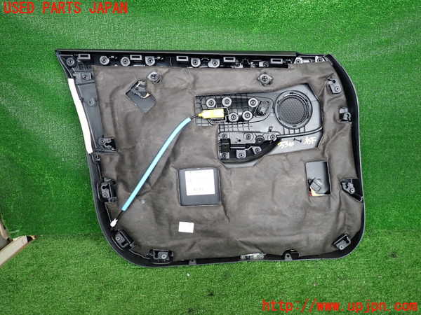 2UPJ-9233101234]BMW 218d アクティブツアラー F45(2C20)右前ドア内張り 中古_2