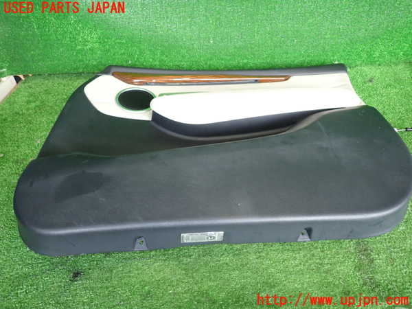 2UPJ-9233101234]BMW 218d アクティブツアラー F45(2C20)右前ドア内張り 中古_5