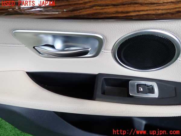 2UPJ-9233101324]BMW 218d アクティブツアラー F45(2C20)左後ドア内張り 中古_3