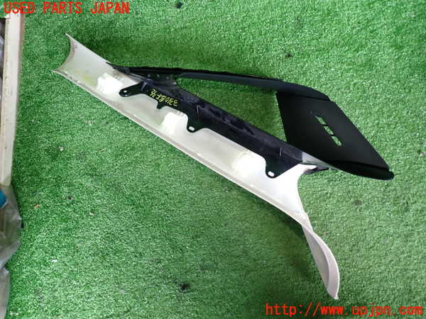 2UPJ-9233107660]BMW 218d アクティブツアラー F45(2C20)左フロントピラートリム 中古_2