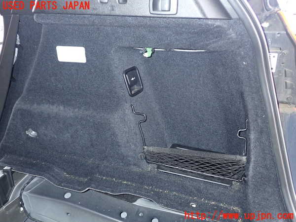 2UPJ-9233107675]BMW 218d アクティブツアラー F45(2C20)右リアピラートリム 中古_5