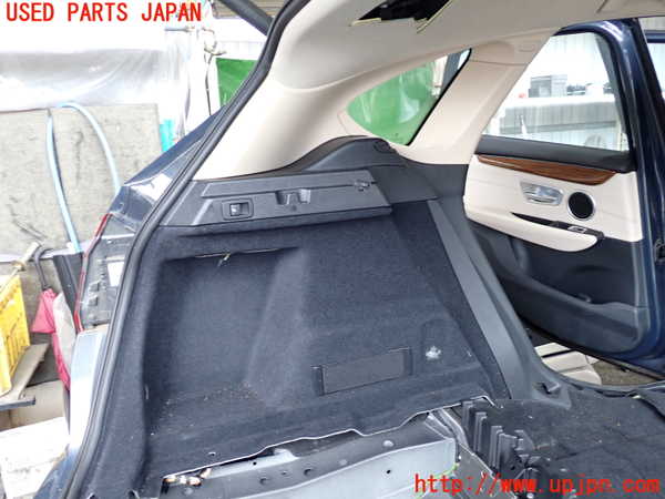2UPJ-9233107680]BMW 218d アクティブツアラー F45(2C20)左リアピラートリム 中古_2