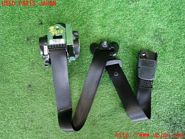 2UPJ-9233107045]BMW 218d アクティブツアラー F45(2C20)運転席シートベルト 中古_2