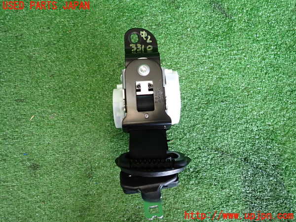 2UPJ-9233107135]BMW 218d アクティブツアラー F45(2C20)真中2列目シートベルト 中古_2