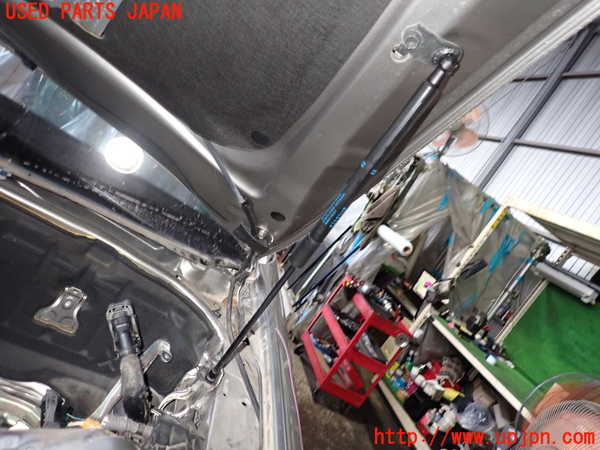 2UPJ-9233111068]レクサス・GS300h(AWL10)ボンネットダンパー 中古_2